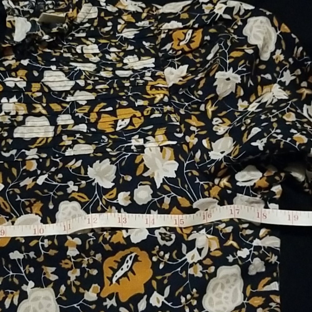 Universal Threads midi floral dress Pioneer Style - Picture 6 of 8